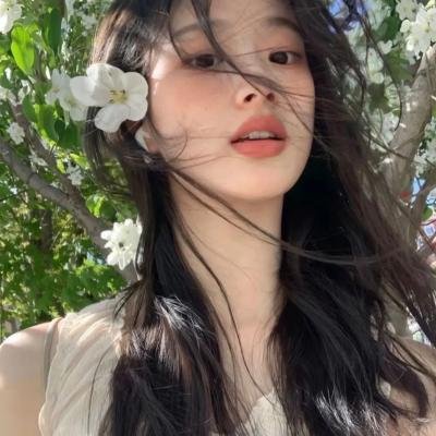 龙与魔女#0.8 排行封面