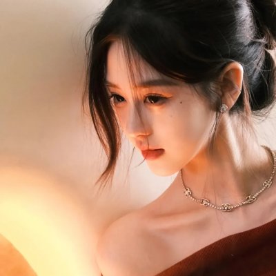 这个丑陋又美丽的世界 封面